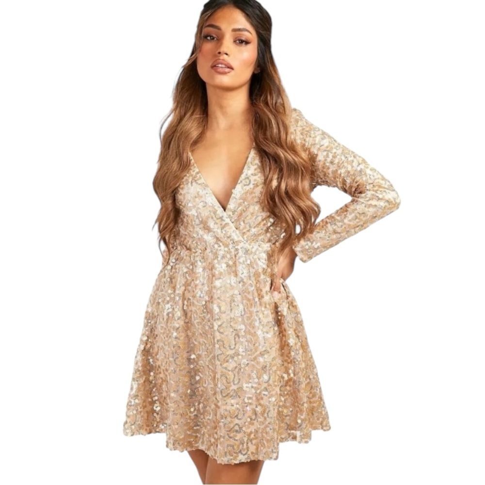 Boohoo Gold Sequin Skater Dress Size 16 NEW